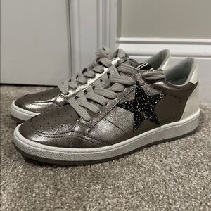 SHU Shop Women's Paz Sneaker In Grey NWOT Sz 8.5